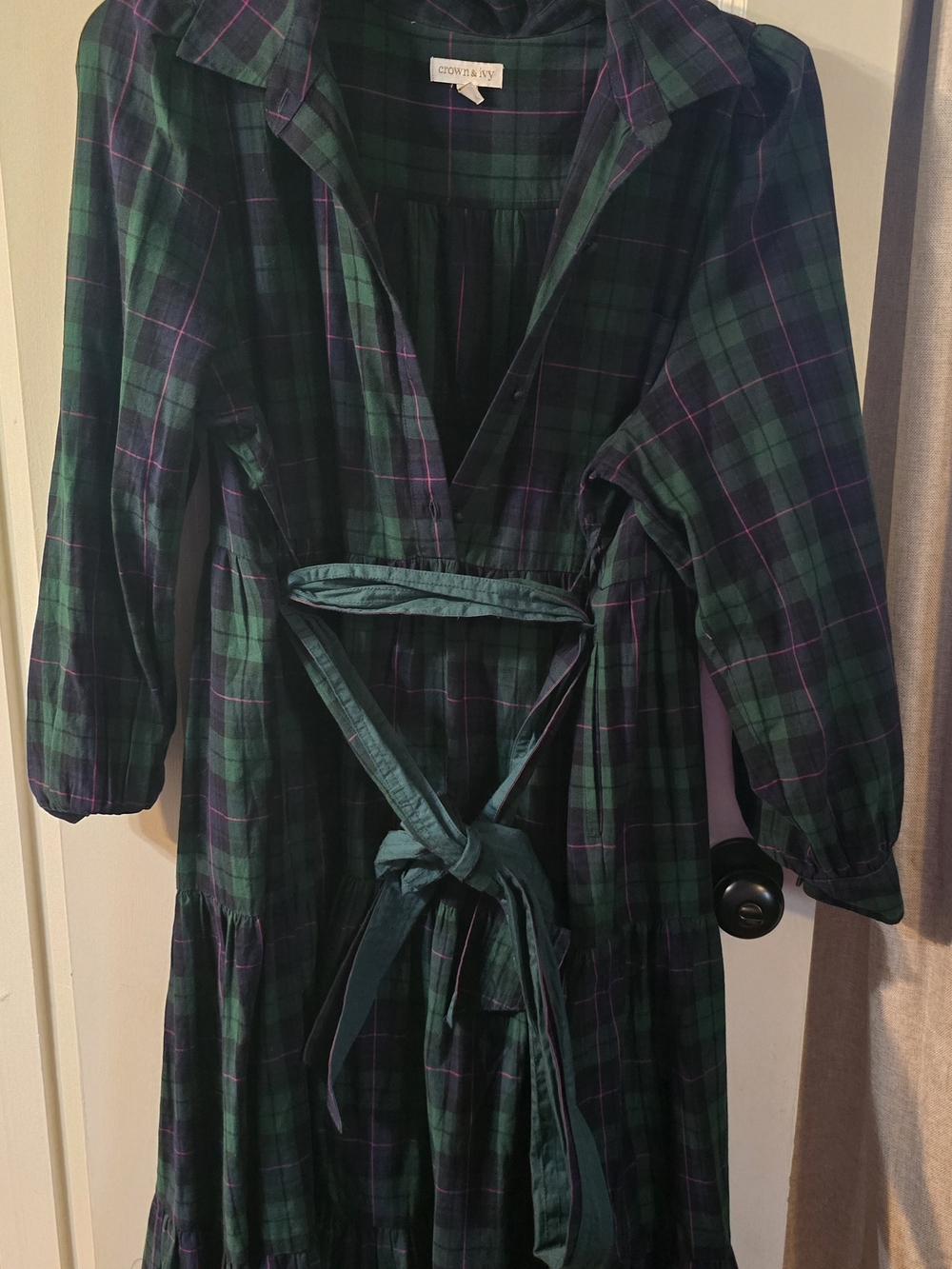 Crown & Ivy Green Plaid Tie-Waist Shirt Dress